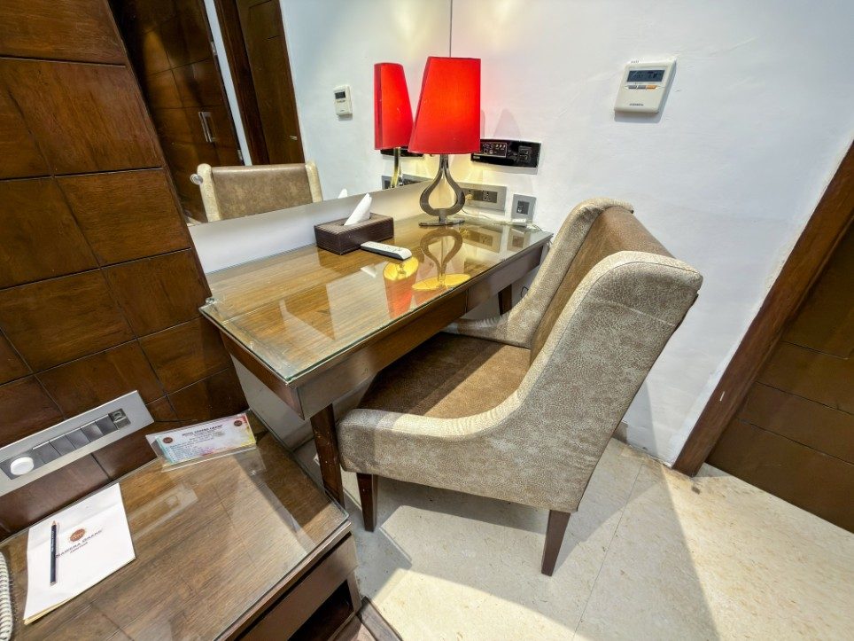 Writing desk and reading lamp in a Business Room, Hotel Sawera Grand, Amritsar